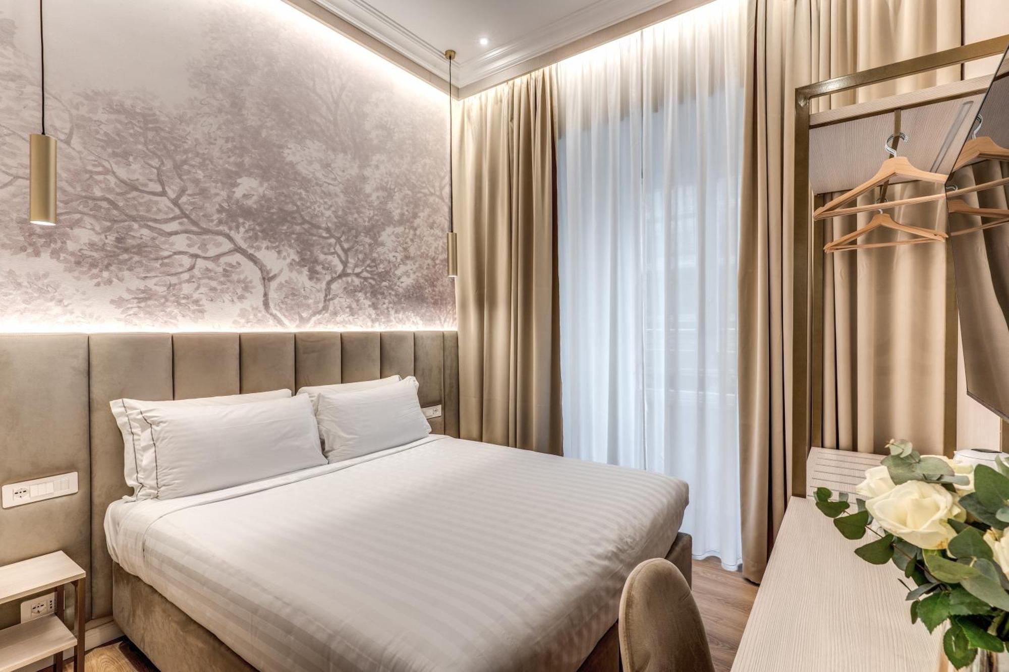 Hotel Lumi Rom